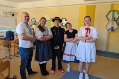 PXL_20260430_072035164